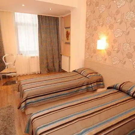 Hotell Guci 3*