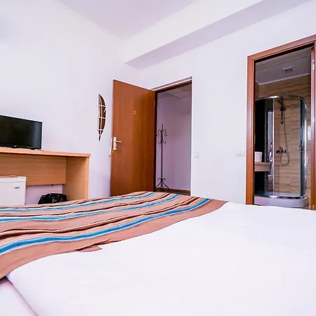 Guci Szálloda 3*