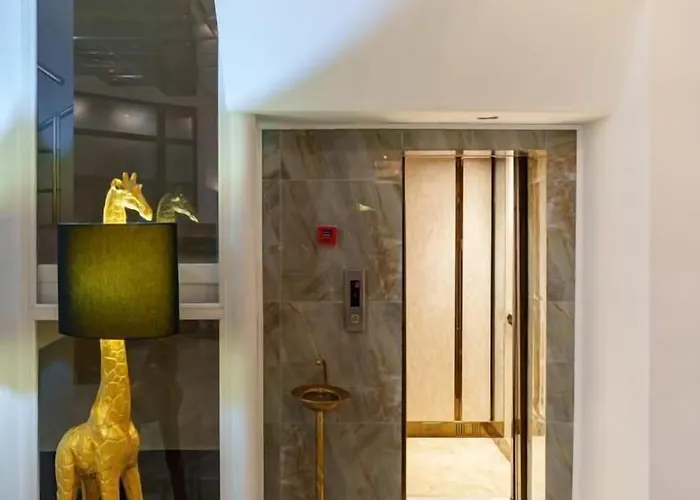 Guci Отель Констанца